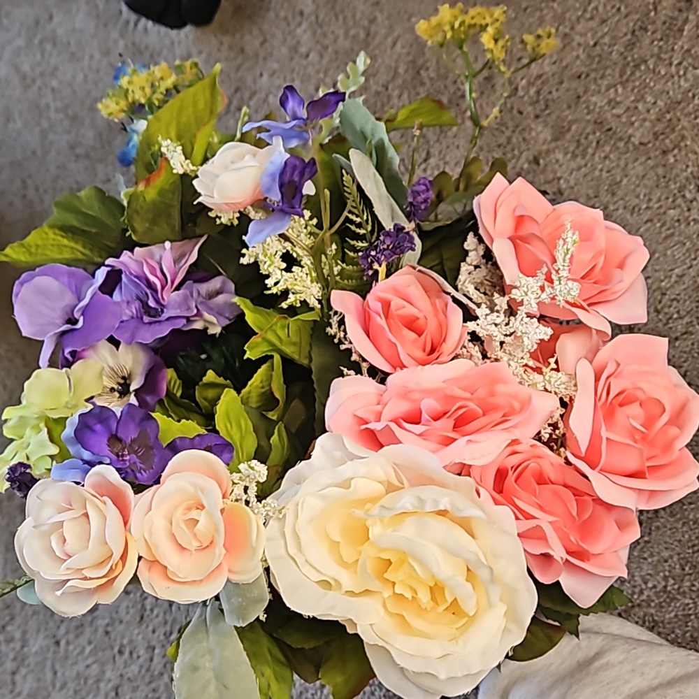 Artificial flowers